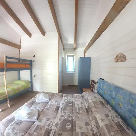 Farm stay Bioagriturismo Tenuta Montenuovo *